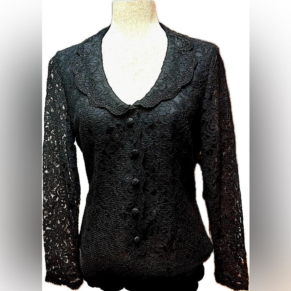 Talbots lined lace buttoned blouse 8